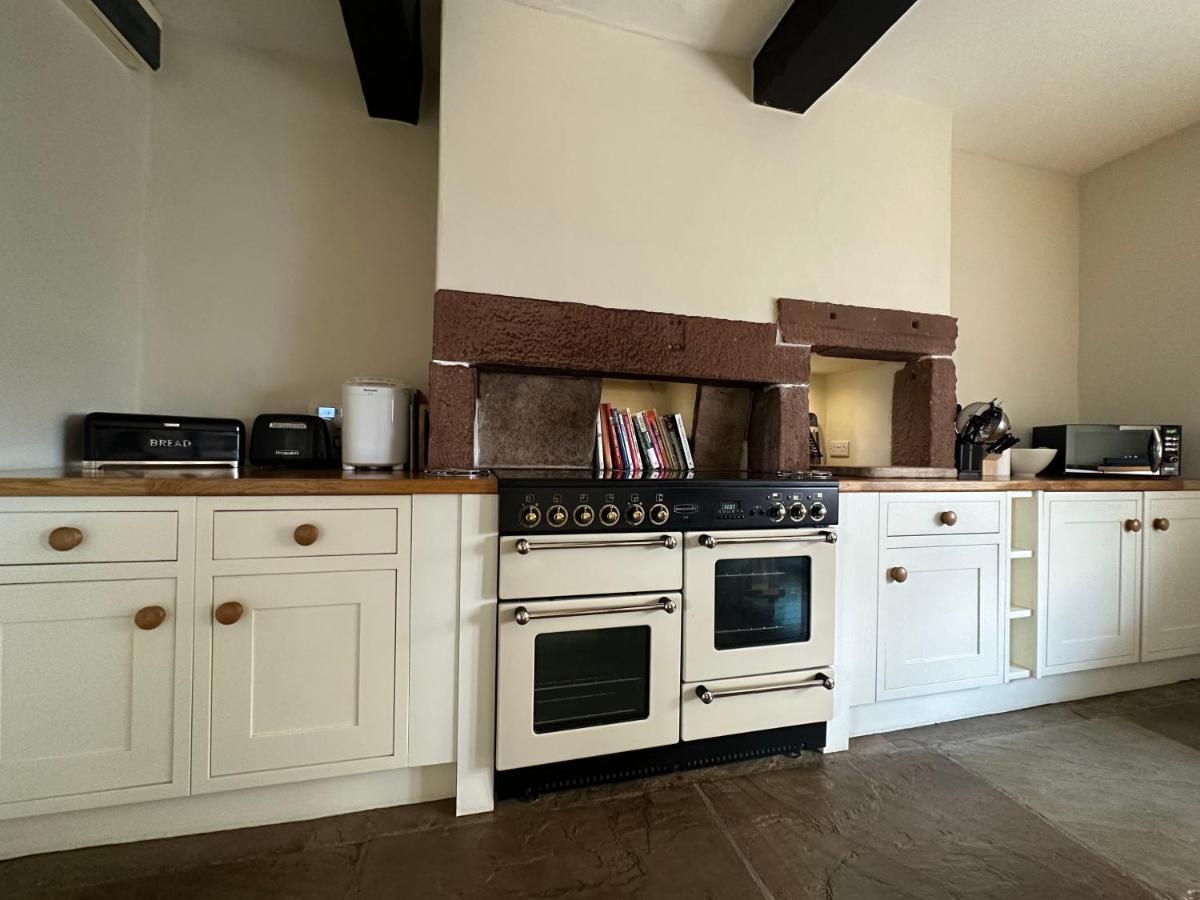 Ann'S Hill Villa Кокърмаут Екстериор снимка